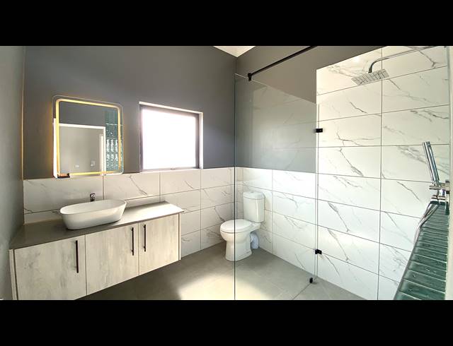 3 BEDROOM HOUSE FOR SALE IN ATLANTIC SANDS PRIVATE ESTATE